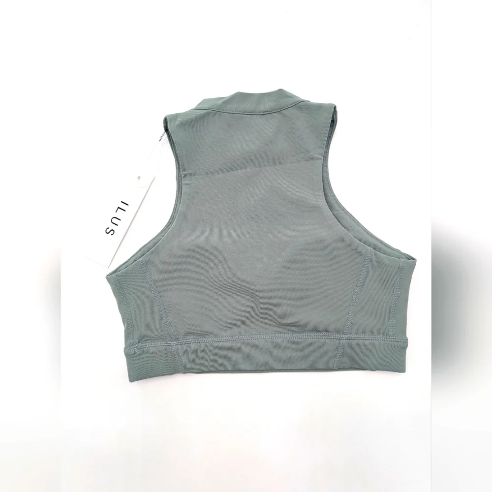 NWT ILUS Essential  Size XS Sea Foam High Neck Crop Top Front Zip It All In Bra - Picture 15 of 17